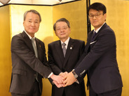 経済同友会トップに就いた日本IBM山口社長が新年の会見で発した「明言」とは