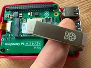 「Raspberry Pi」の純正USBフラッシュドライブが登場