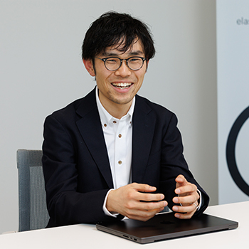 株式会社スクウェア・エニックス カスタマーエクスペリエンスデザインセンター オンラインビジネス推進ディビジョン プラットフォーム開発グループ 矢内 奎太朗 氏