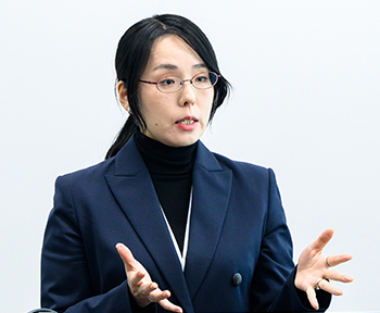 株式会社日立ソリューションズ シニアOSSスペシャリスト 渡邊歩 氏
