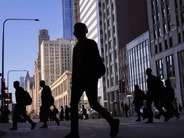 米国では従業員の半数が職場でAIを使用--ただし週約8時間の「浪費」も