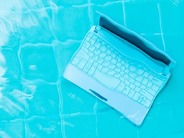 サイバーセキュリティ専門家の約半分が転職を希望--その理由とは