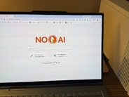 プライバシー重視の「DuckDuckGo」が人気上昇--グーグルのAI重視に反感