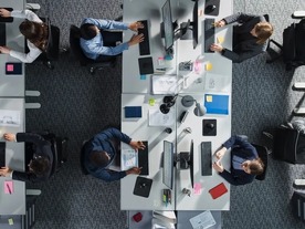 労働者の約7割が定期的にAIを利用、スキルアップの時間確保に課題--米調査